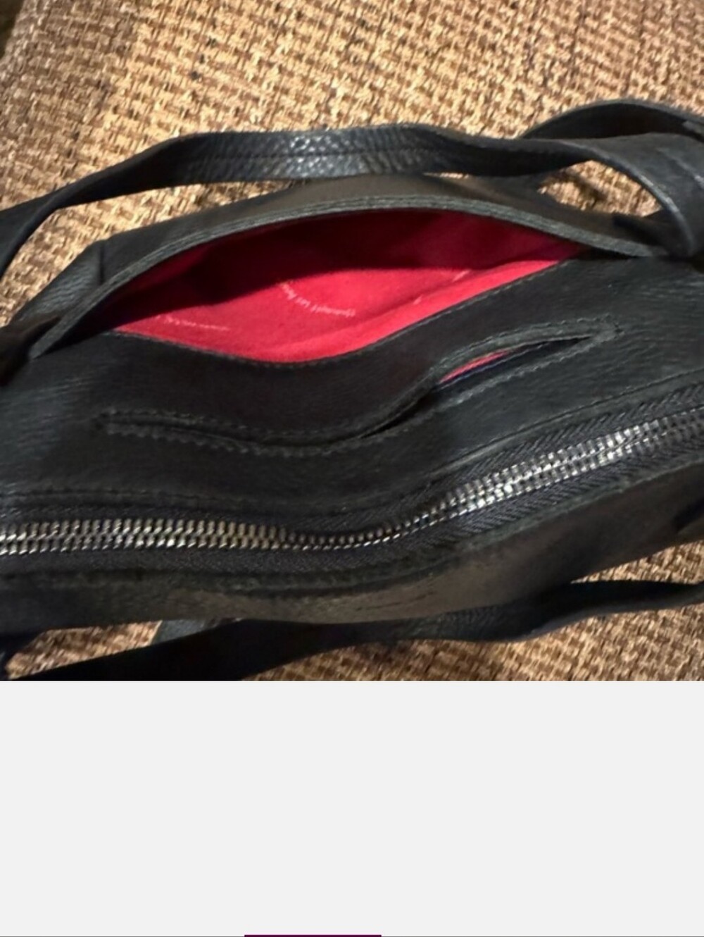 Hammott Elegant Black Leather Tote Bag - Picture 6 of 8